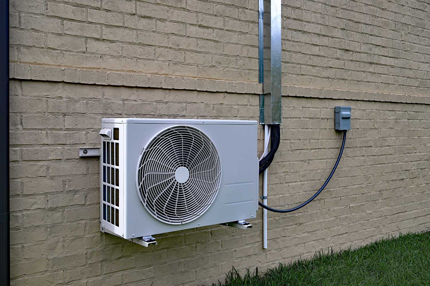 There is a good Heating and Air Conditioning specialist in our city